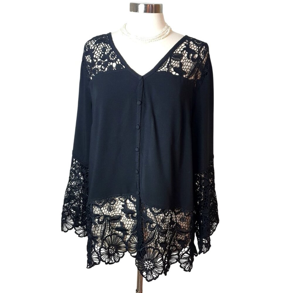 Solitaire Womens Tunic Top 1X Black Crochet Lace-Trim Button Down Cottagecore